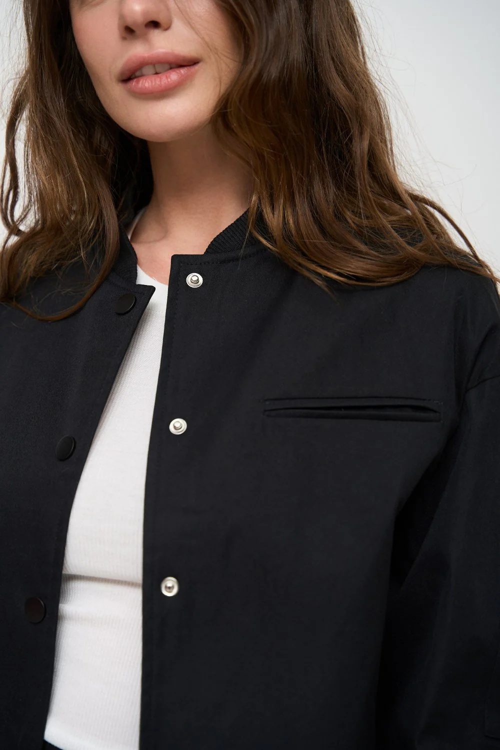 Black Cropped Bomber Jacket with Pockets - Image 3