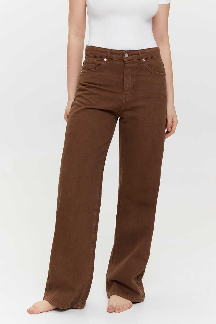 Dark Chocolate Wide-Leg Jeans - Image 3