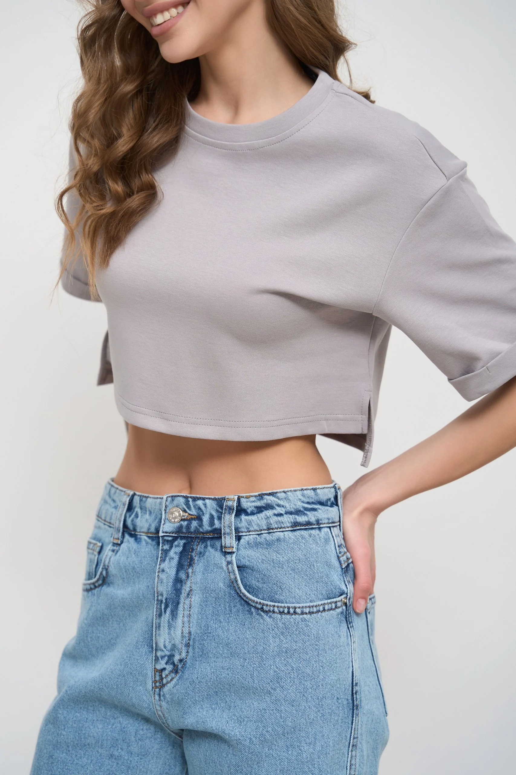 Grey Oversized Cropped T-Shirt - Image 3