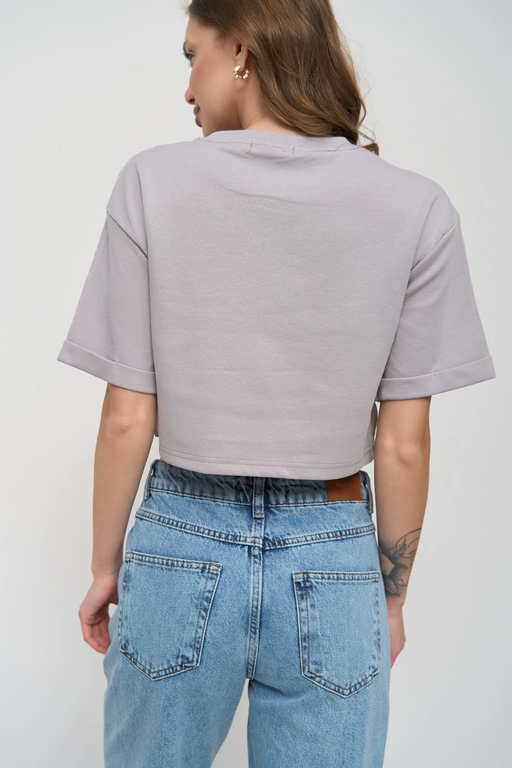 Grey Oversized Cropped T-Shirt - Image 4
