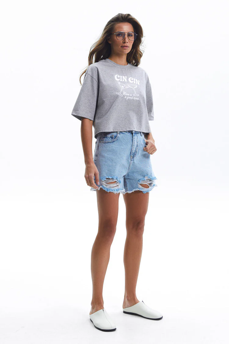 Raw hem denim shorts, Natural Blue - Image 7