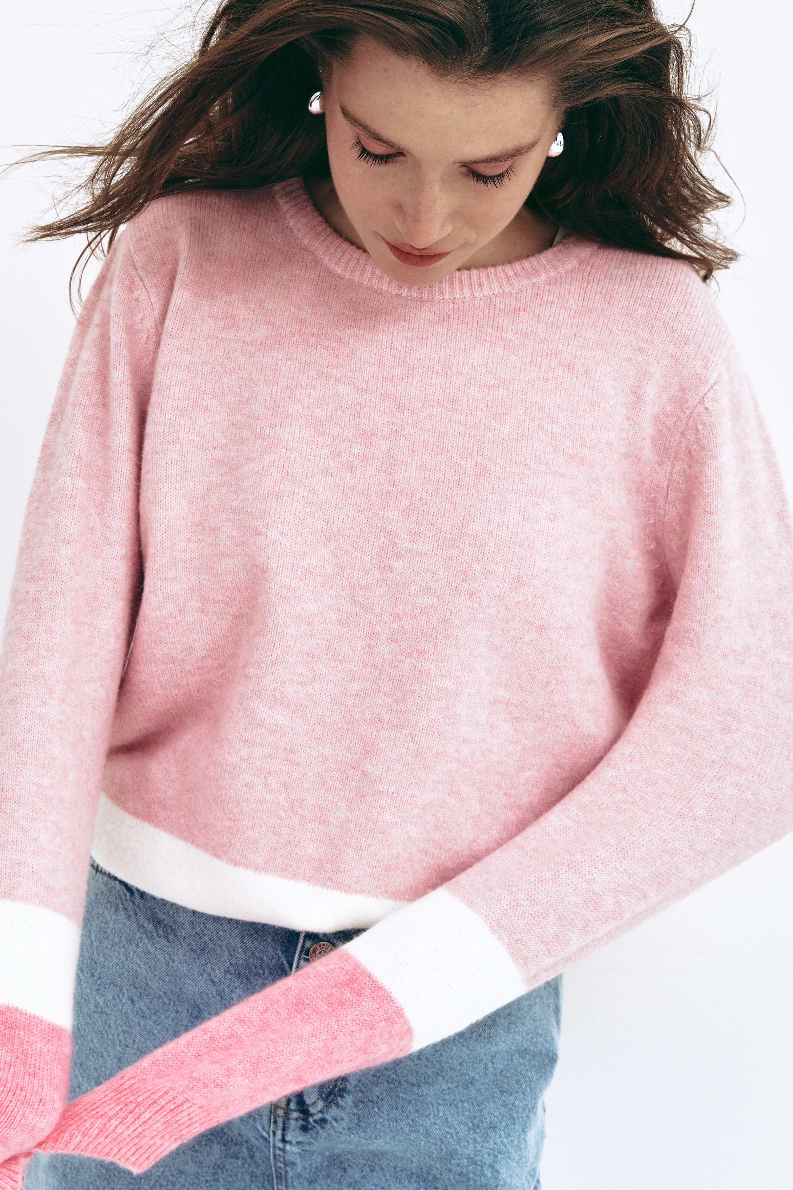 Pink Color Block Knit Sweater - Image 4