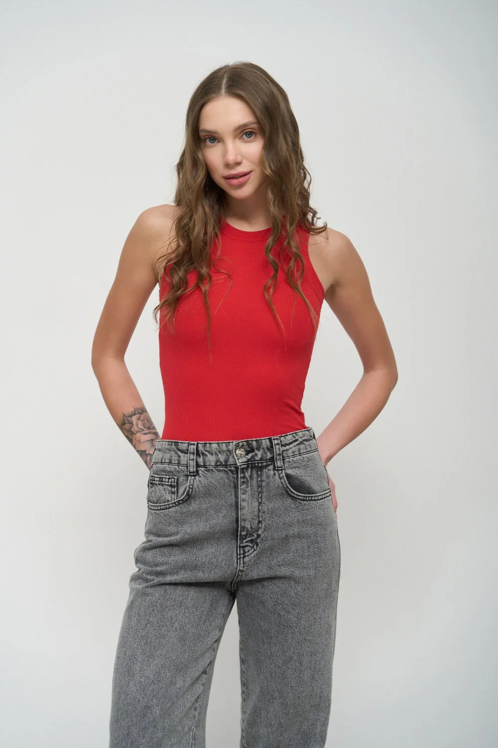 Red Sleeveless Ribbed Top - Image 3