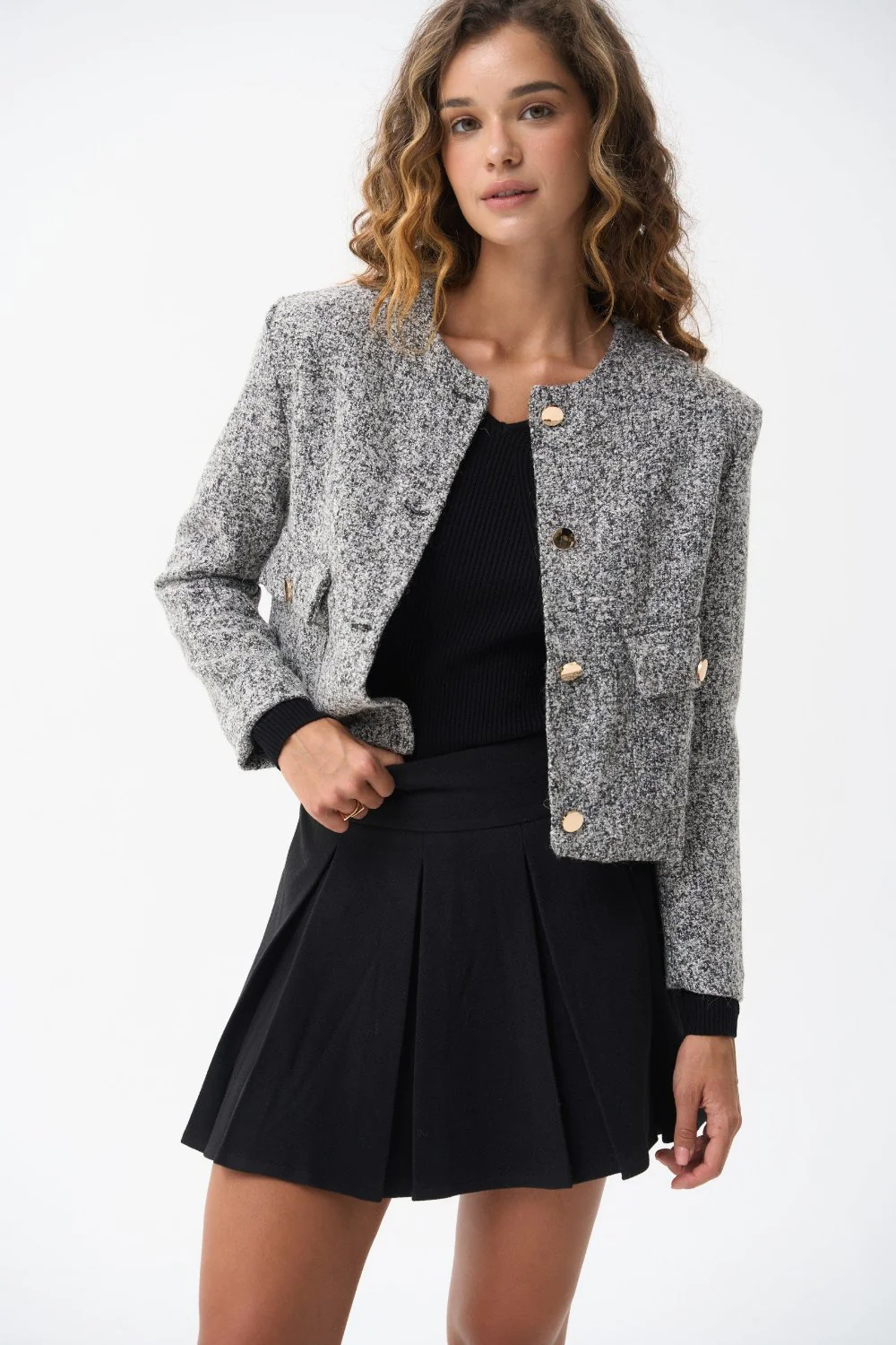 Soft Short Jacket with Pockets - Image 4