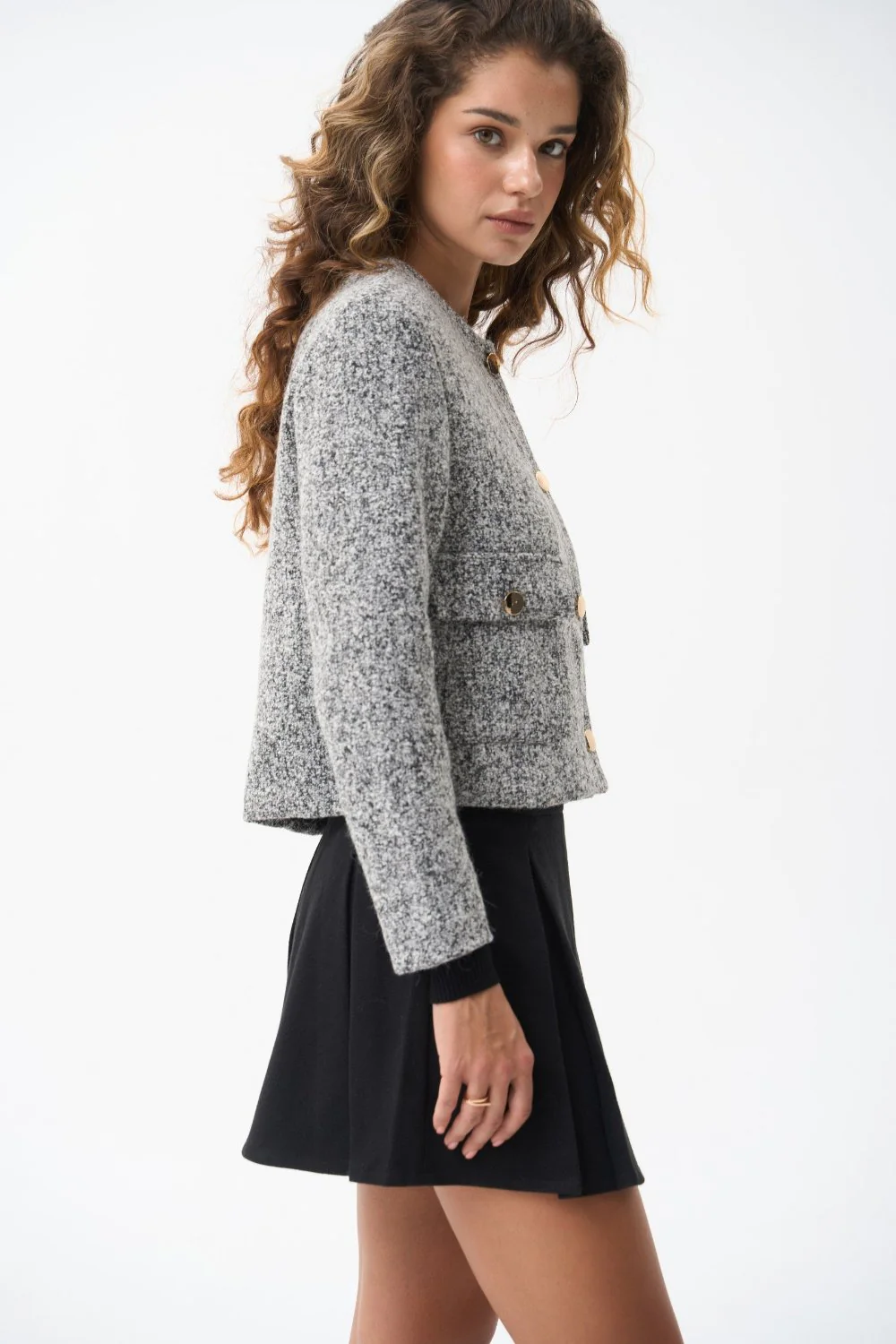 Soft Short Jacket with Pockets - Image 6