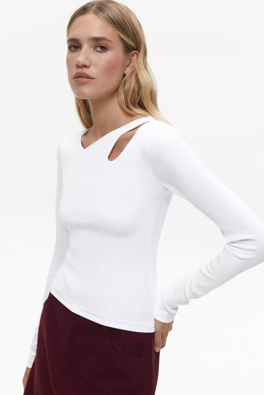 White Assymmetric Neckline Long Sleeve Top - Image 3