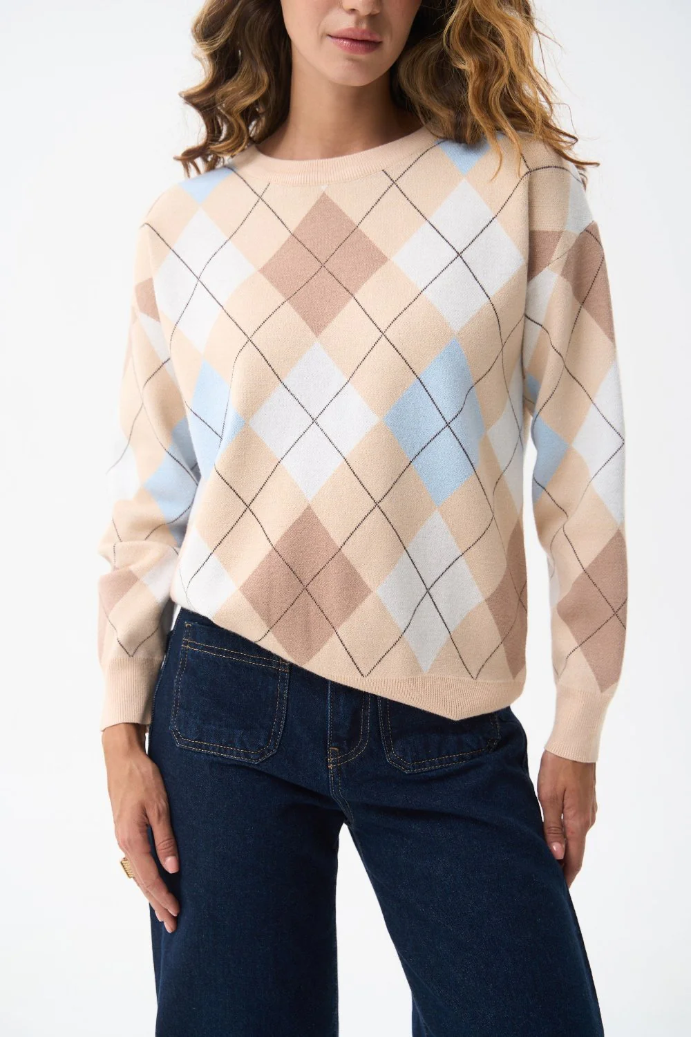 White Diamond Pattern Knit Sweater - Image 3
